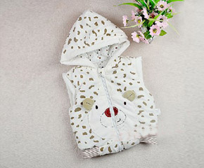 欣樂兒水晶絨連帽馬夾