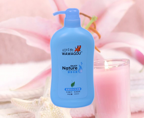 娃娃狗柔順發(fā)絲洗發(fā)露