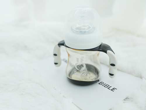 貝諾PPSU奶瓶經(jīng)典黑白180ml.jpg 貝諾PPSU奶瓶經(jīng)典黑白180ml.jpg