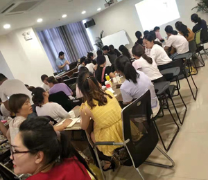  ��ʿؐؐ�I�B(y��ng)Ʒ��Ӗ2