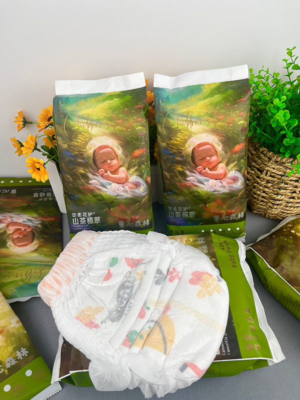 童心森林山茶植萃腰貼型紙尿褲3.jpg