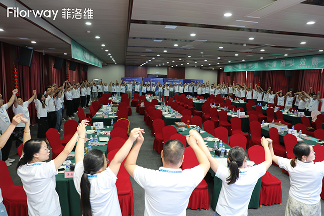 菲洛維夏季內(nèi)訓(xùn)營(yíng) (4).jpg 菲洛維夏季內(nèi)訓(xùn)營(yíng) (4).jpg