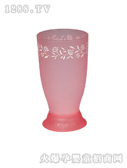 ���͸����ͯ��ˮ��