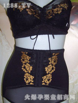 多一點(diǎn)修正型內(nèi)衣黑金紗