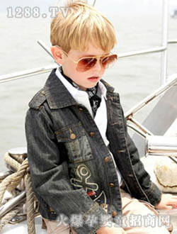 �|����܇��ɫ���b