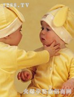 米奇高快樂寶寶