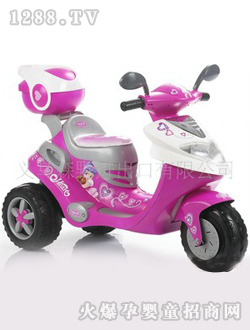 �ú�����ɫ����̤��늄�(d��ng)܇(ch��)