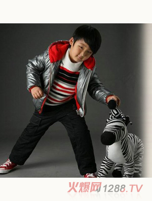 �옷���R�{Ƥ��ͯ�b