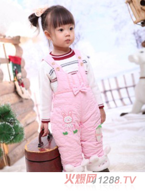 ��ɫ����ѝ