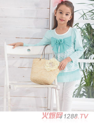 ��˹�������r���{(l��n)ɫ��