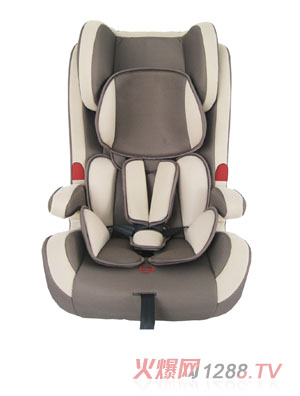 樂(lè)貝貝米白色兒童安全座椅